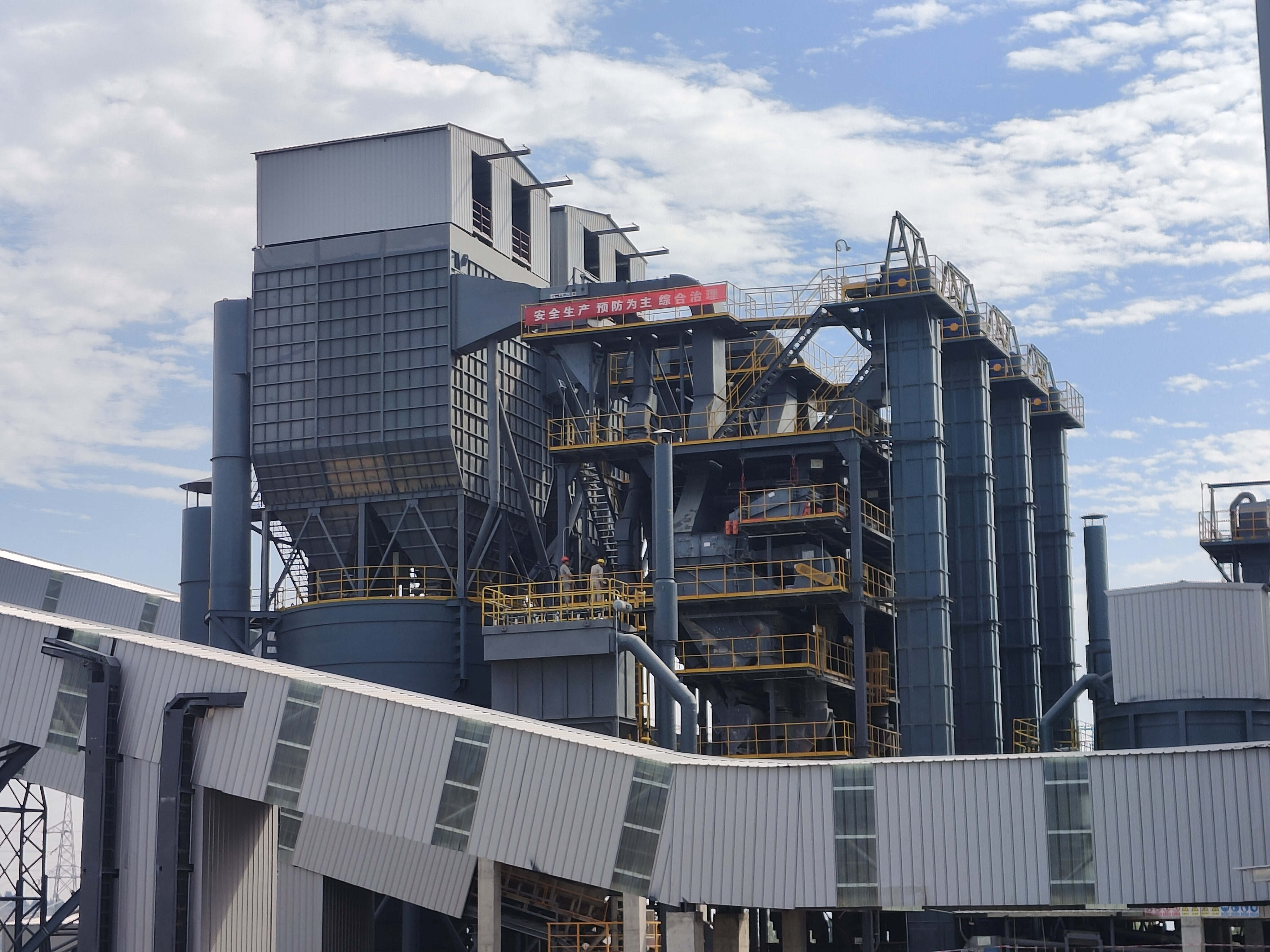 怎樣提高制砂樓的產(chǎn)量，打造合理高效的機(jī)制砂生產(chǎn)線？